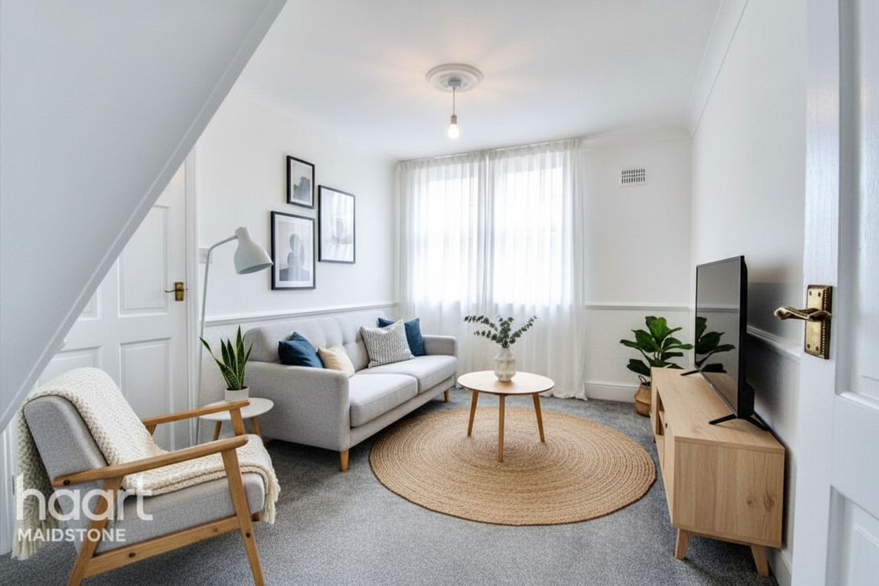 Screenshot 1 of Roomstage AI